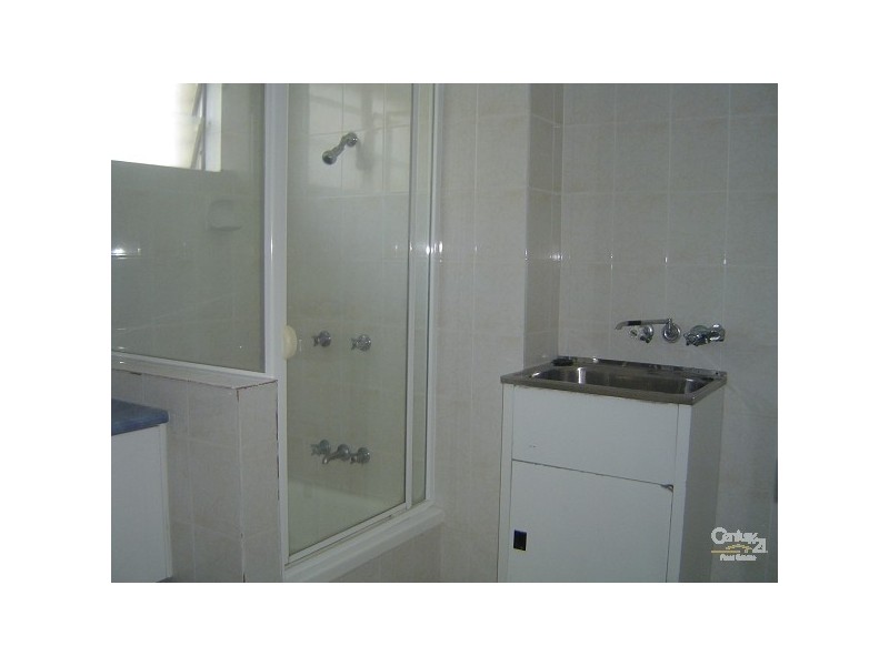 1/264 The Esplanade, Miami QLD 4220