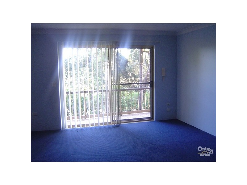 5/2 Brooke Avenue, Palm Beach QLD 4221