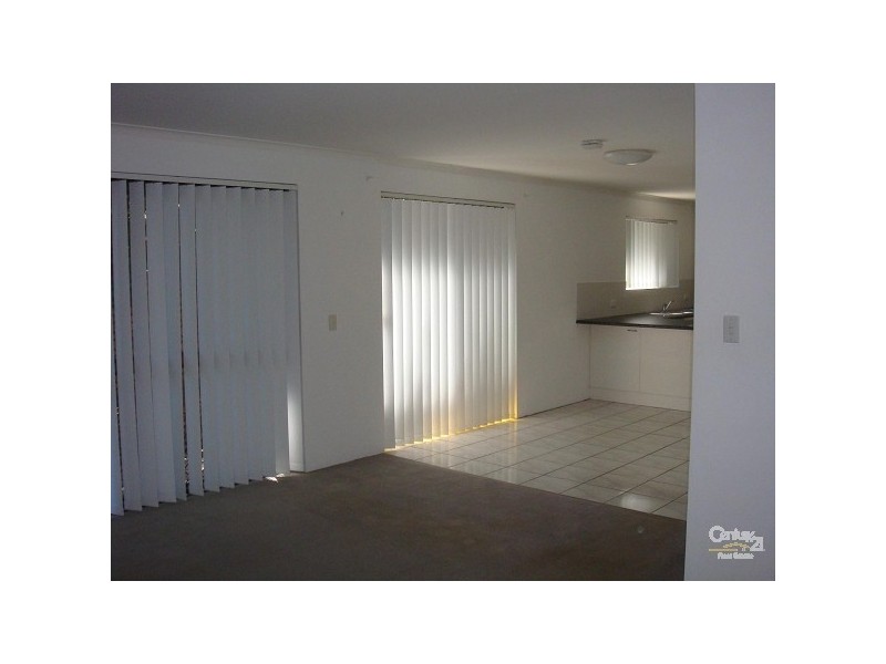 2/60 Sarawak Avenue, Palm Beach QLD 4221