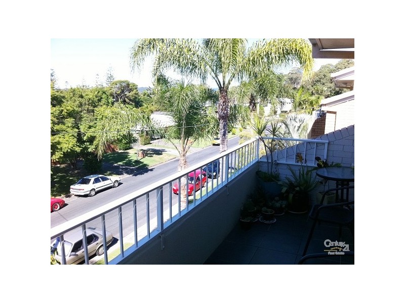 11/21 Bullimah Avenue, Burleigh Heads QLD 4220