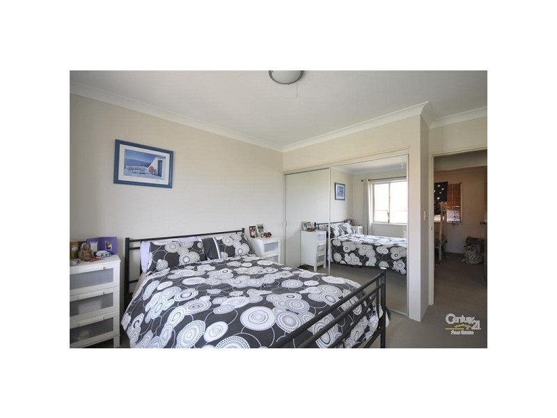 7-10 Tenth Avenue, Palm Beach QLD 4221