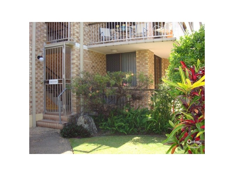 2/1074 Gold Coast Hwy, Palm Beach QLD 4221