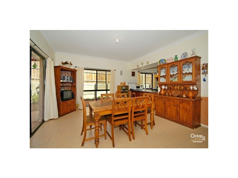 17 FORTUNE STREET, Springfield Lakes QLD 4300