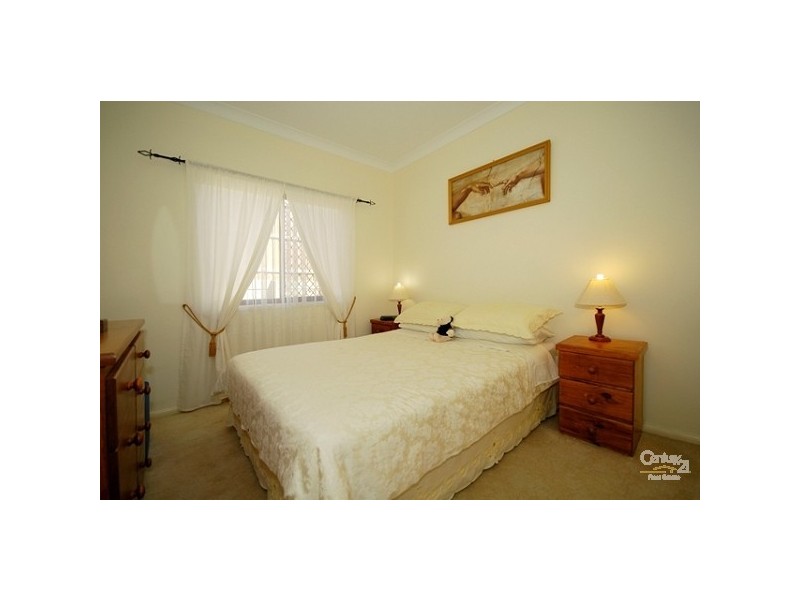 17 FORTUNE STREET, Springfield Lakes QLD 4300