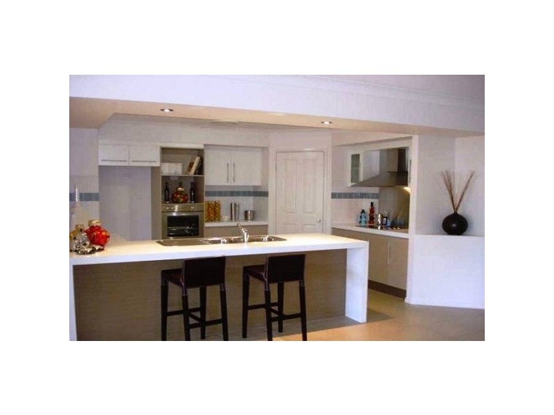 26 CYPRESS STREET, Heathwood QLD 4110