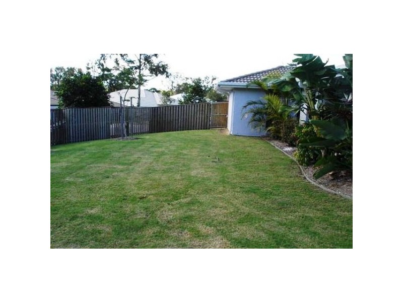 26 CYPRESS STREET, Heathwood QLD 4110