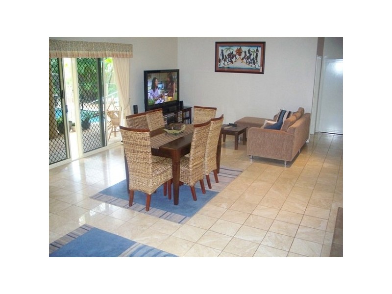 82 WIVENHOE CIRCUIT, Forest Lake QLD 4078