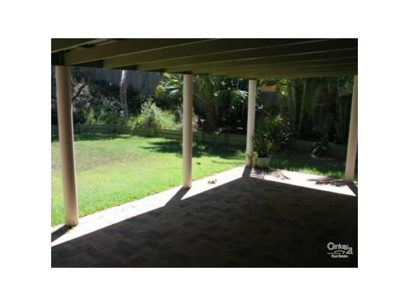5 AGATHIS PLACE, Forest Lake QLD 4078