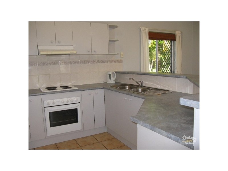 13 HYDE PLACE, Forest Lake QLD 4078