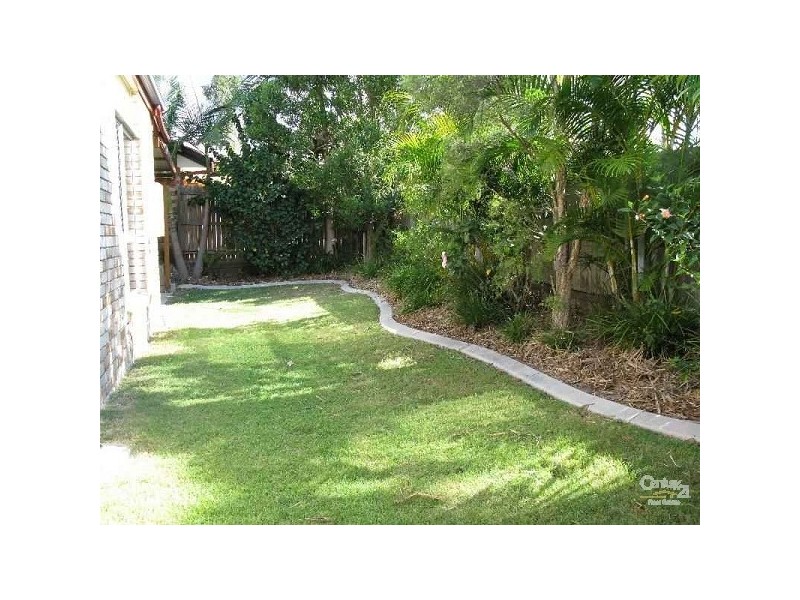 13 HYDE PLACE, Forest Lake QLD 4078