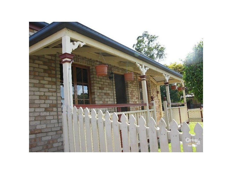 13 HYDE PLACE, Forest Lake QLD 4078