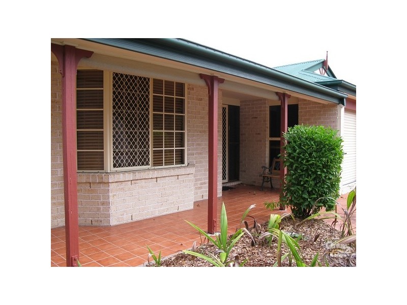 13 ROBUSTA PLACE, Forest Lake QLD 4078