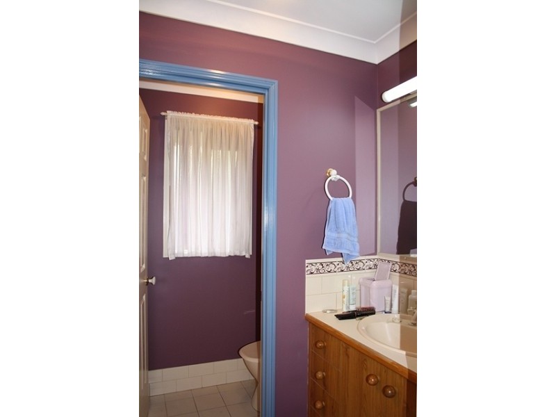 40 AUGUSTA CRESCENT, Forest Lake QLD 4078