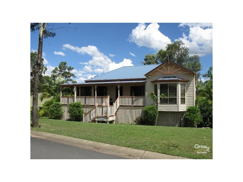 7 YARRAMAN PLACE, Forest Lake QLD 4078