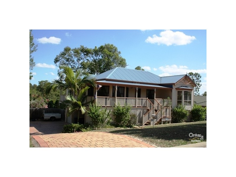 7 YARRAMAN PLACE, Forest Lake QLD 4078