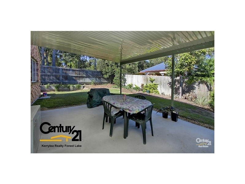 17 MUSCOVY PLACE, Forest Lake QLD 4078