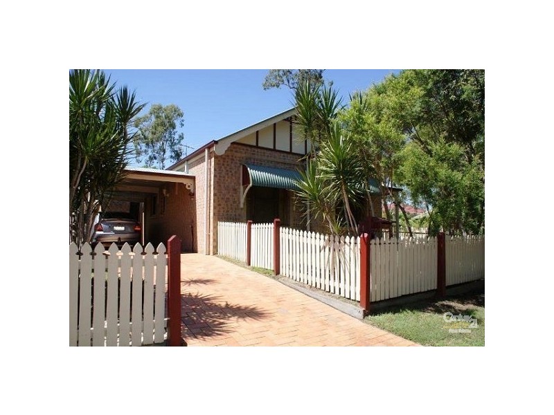 1 GOOMBURRA COURT, Forest Lake QLD 4078