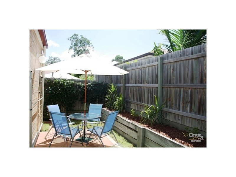 1 GOOMBURRA COURT, Forest Lake QLD 4078