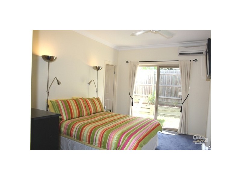 1 GOOMBURRA COURT, Forest Lake QLD 4078