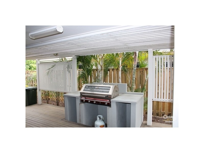 15 CYPRESS STREET, Heathwood QLD 4110