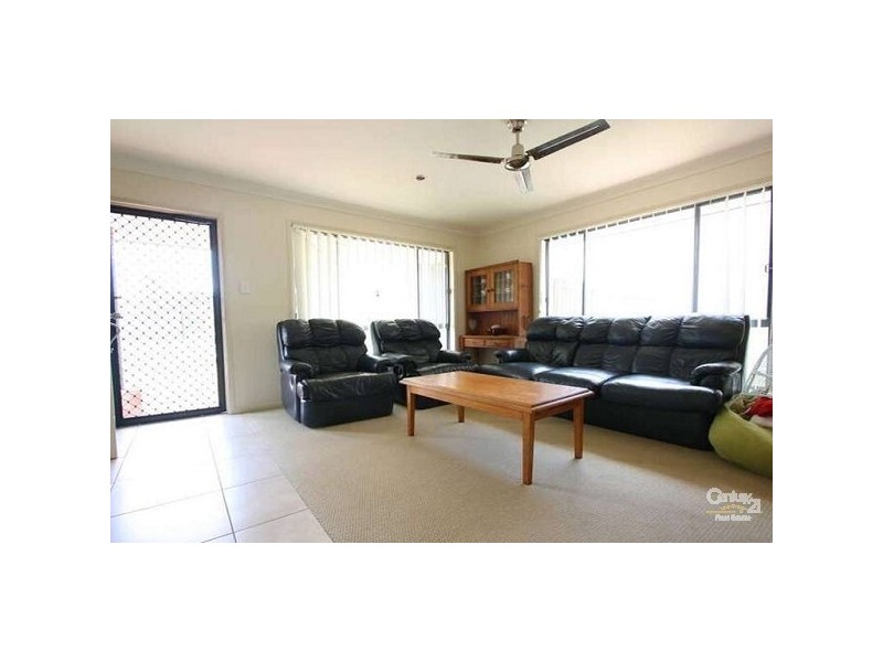 68 NULLARBOR CIRCUIT, Forest Lake QLD 4078