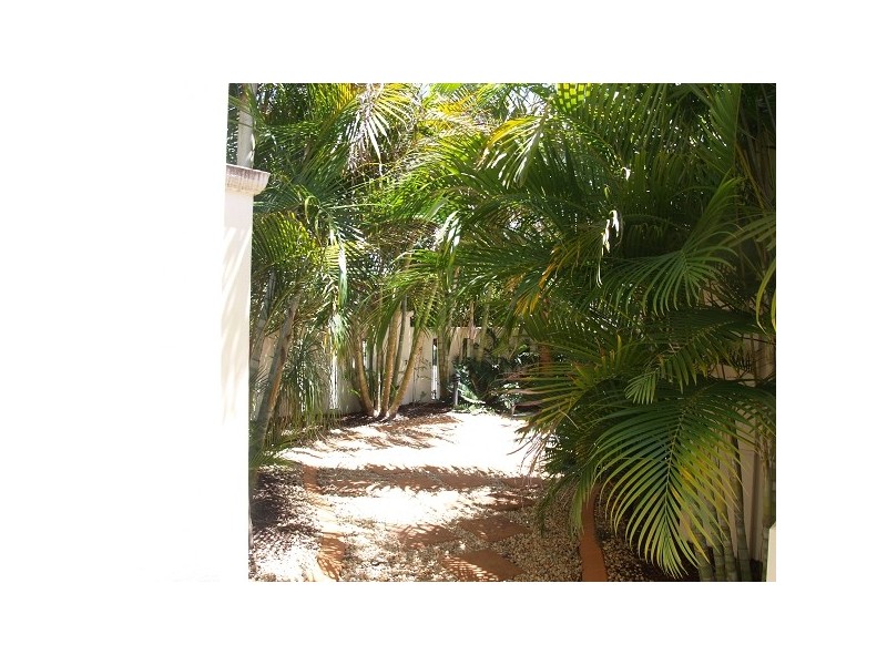 6 Mainsail Place, Twin Waters QLD 4564