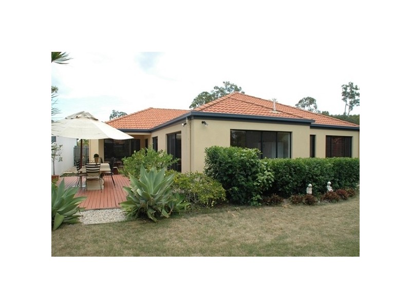 16 Barcoola Place,, Twin Waters QLD 4564