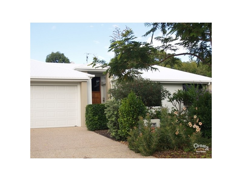 2 Pampling Place, Twin Waters QLD 4564