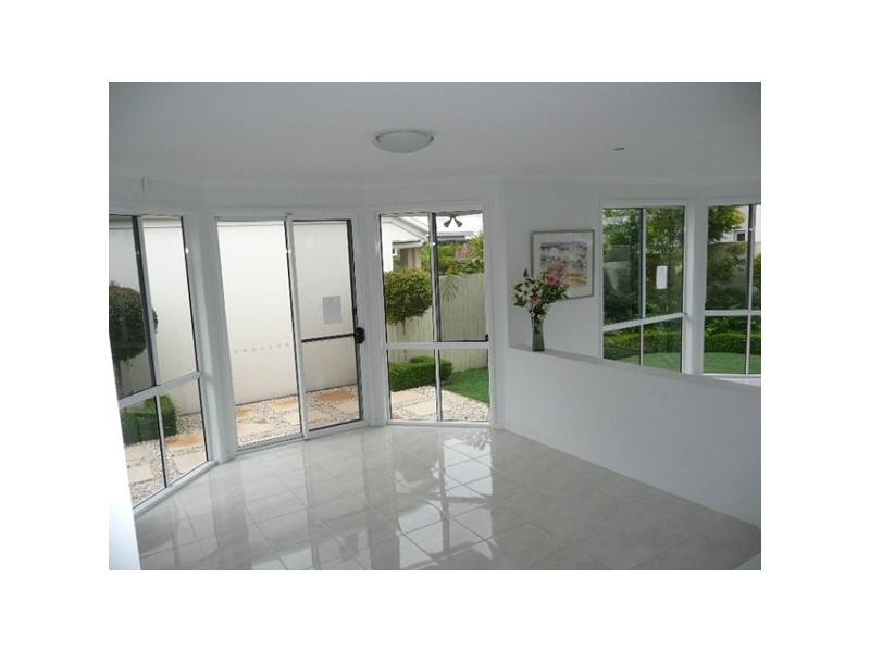 6 Oyster Court, Twin Waters QLD 4564