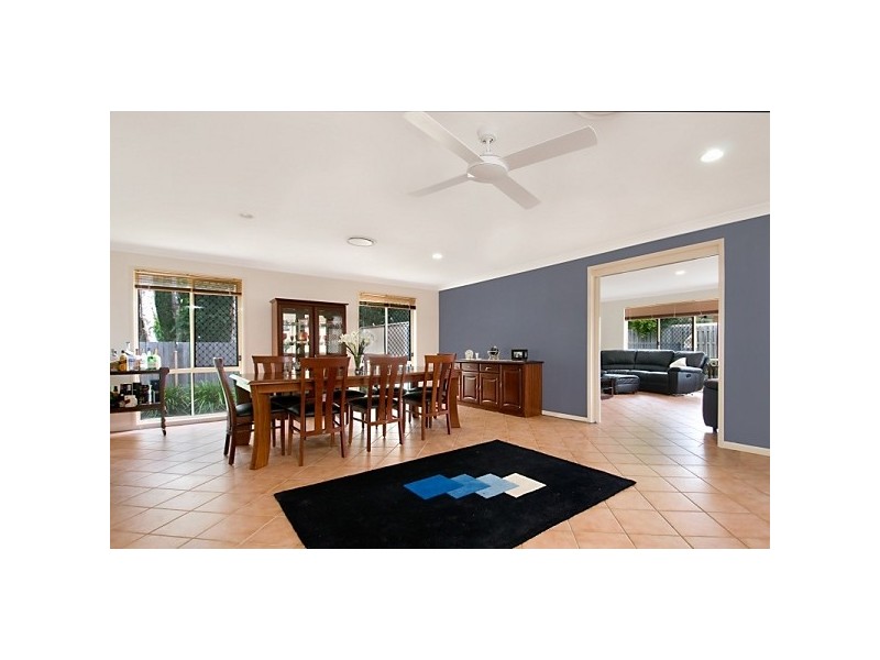 7 Cooloola Place, Twin Waters QLD 4564