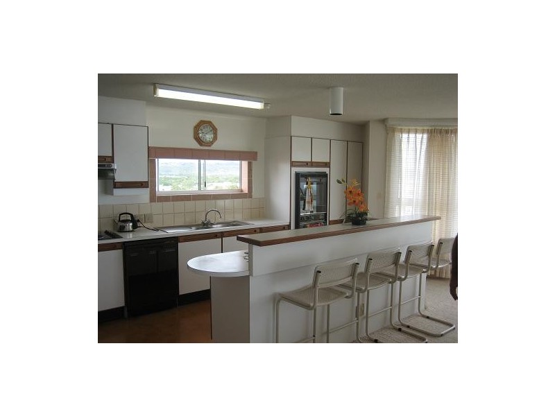 59 Chateau Royale Maroochydore, Maroochydore QLD 4558