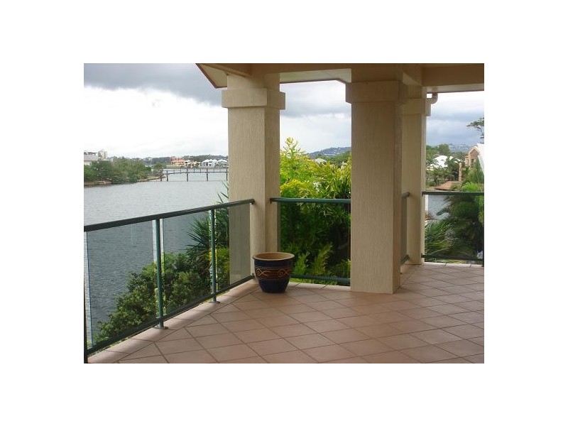 1 Tamarind Street, Twin Waters QLD 4564