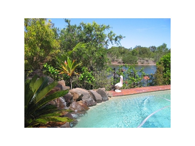 13 Glenwood Close, Twin Waters QLD 4564