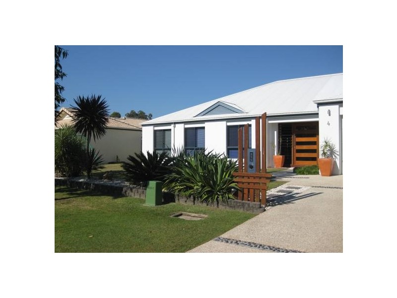 4 Spinifex Drive, Twin Waters QLD 4564