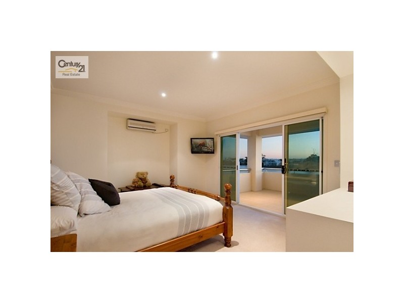 10 BlueWater Court, Twin Waters QLD 4564