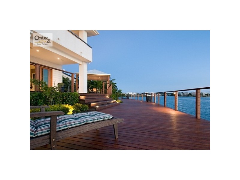 10 BlueWater Court, Twin Waters QLD 4564