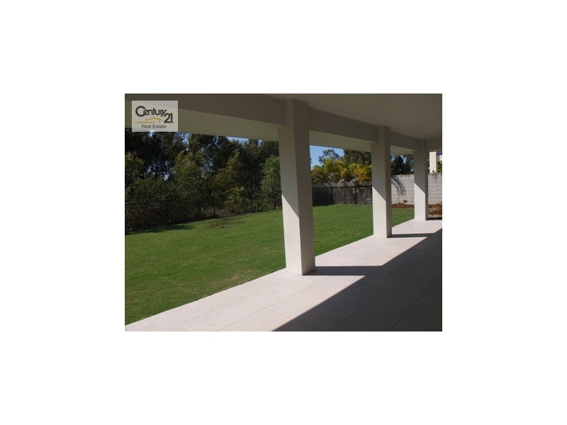 21 Hetherington Drive, Twin Waters QLD 4564