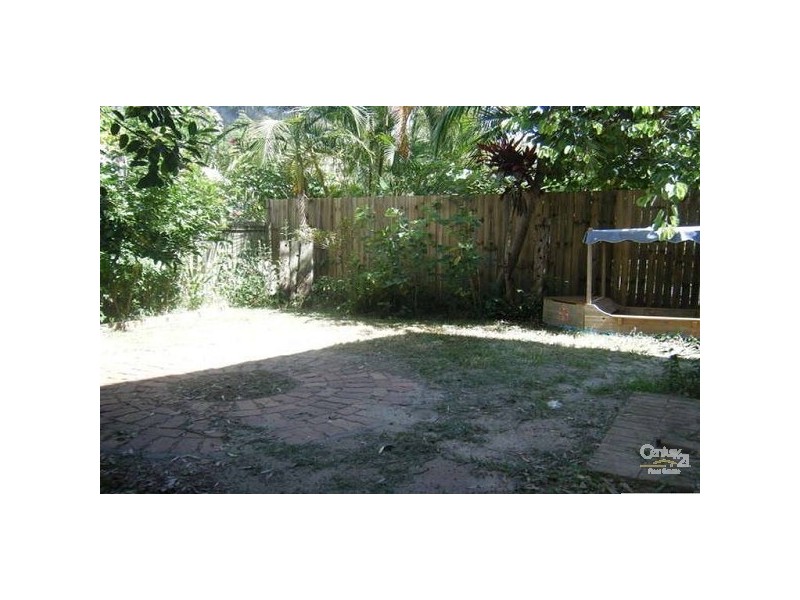 32 Suncoast Beach Drive, Mount Coolum QLD 4573