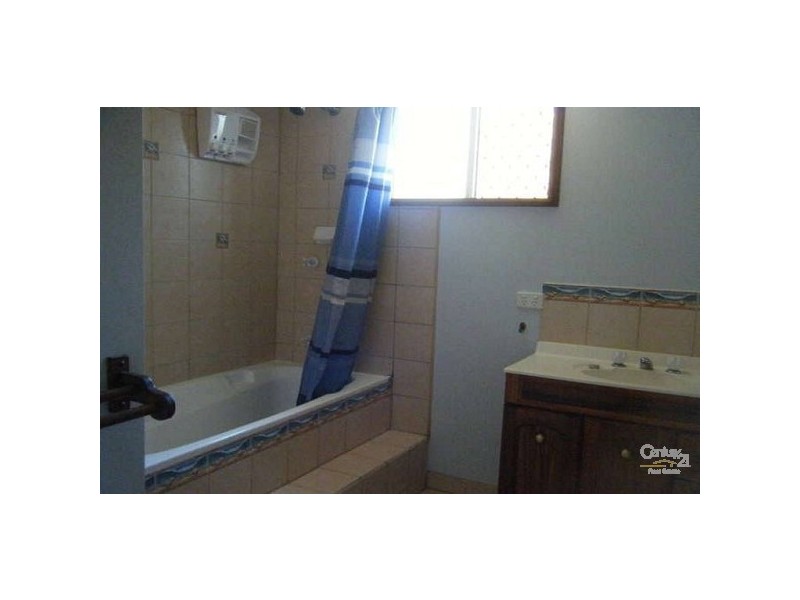 32 Suncoast Beach Drive, Mount Coolum QLD 4573