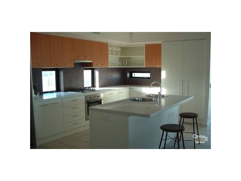 44 Viewpoint Baywater Drive, Twin Waters QLD 4564