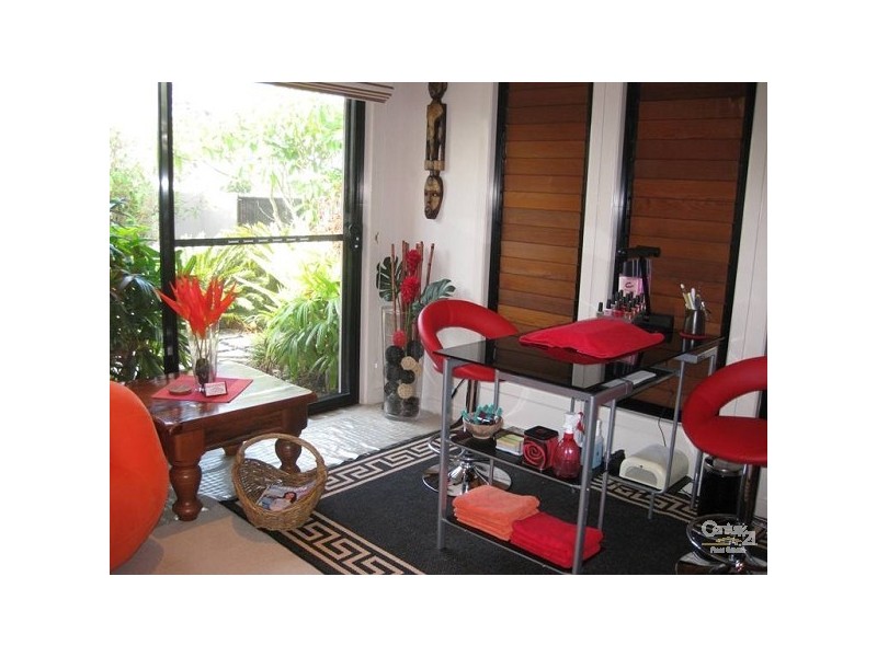 8 Moorings Circuit, Twin Waters QLD 4564