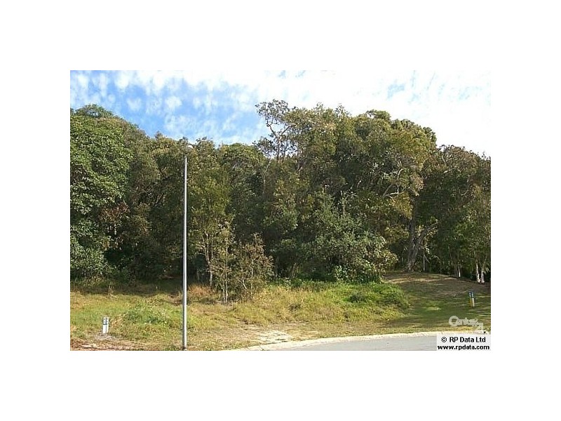 19 Dolphin Bay Drive, Sunshine Beach QLD 4567