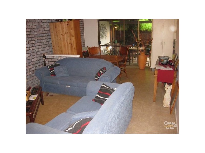 2/6 Moomba Street, Pacific Paradise QLD 4564