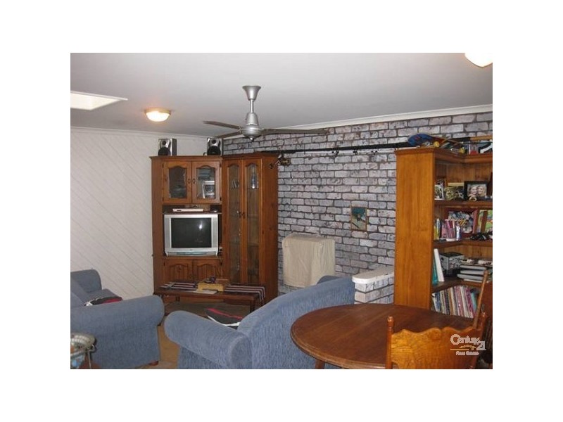 2/6 Moomba Street, Pacific Paradise QLD 4564