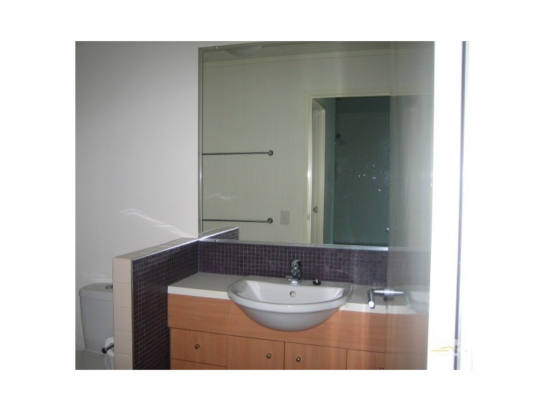 2/20 Baywater Drive, Twin Waters QLD 4564