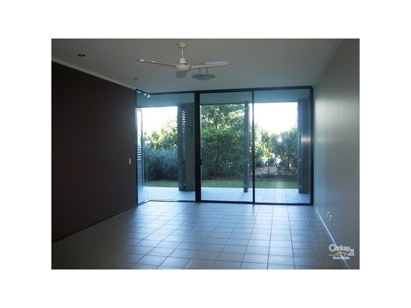 2/20 Baywater Drive, Twin Waters QLD 4564