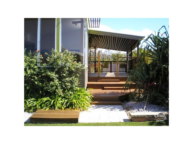 22 North Beach Place, Mudjimba QLD 4564