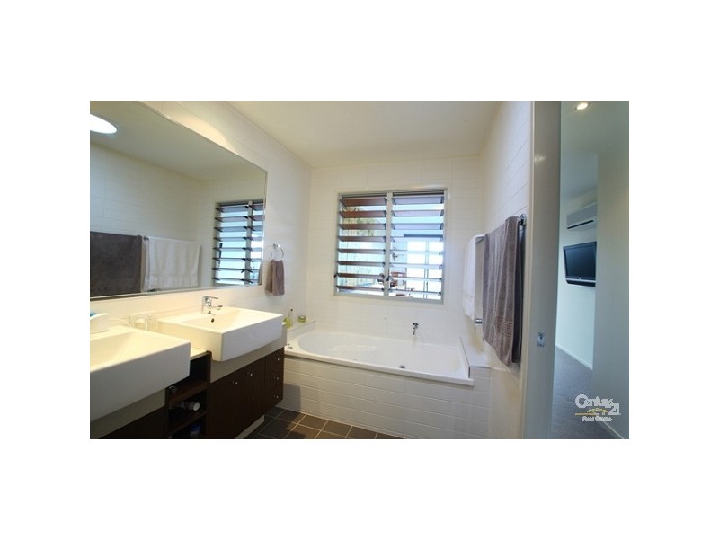 100/80 North Shore Road, Twin Waters QLD 4564