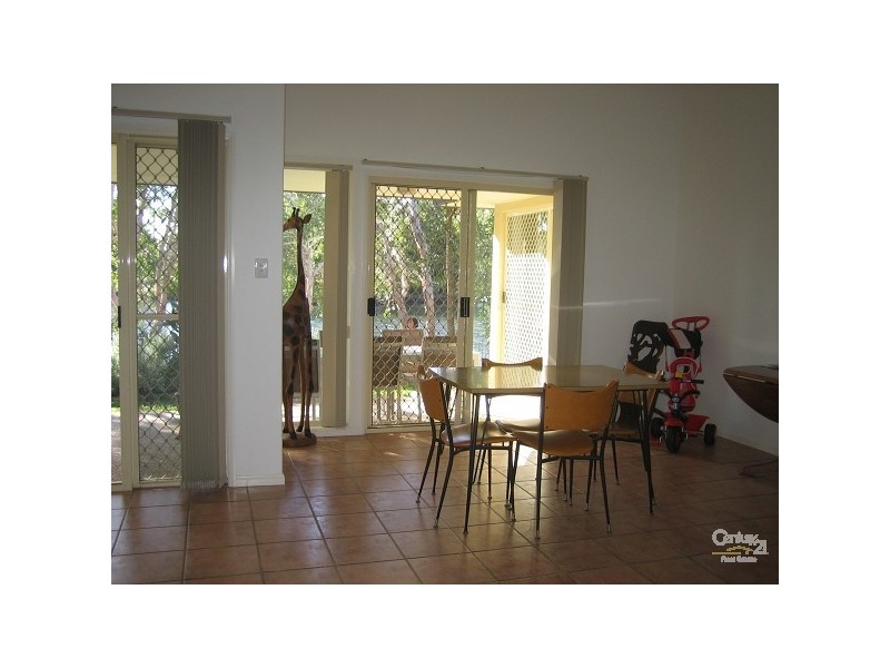 16 Waterside Drive, Twin Waters QLD 4564