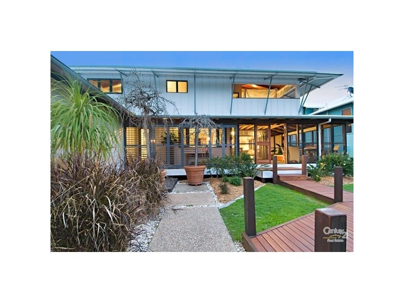 4 Pavilion Court, Mudjimba QLD 4564